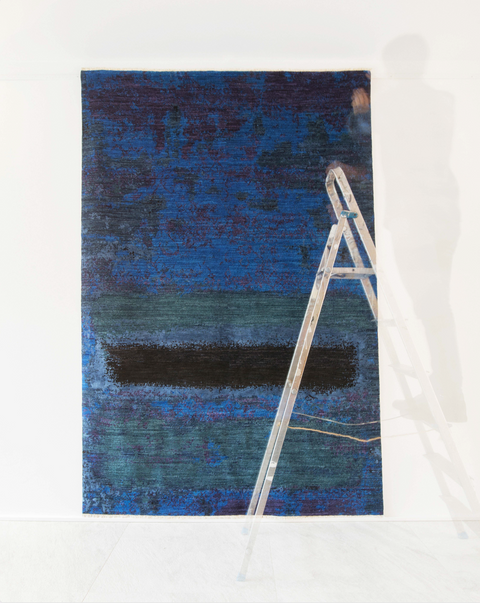 Tim van Steenbergen "Movement in blue"